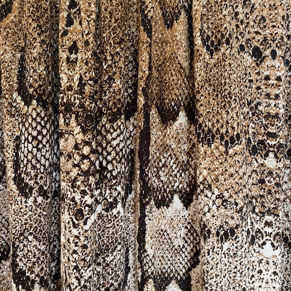 NWT Women’s H&M Snakeskin Print Dress Size Small - Picture 4 of 5